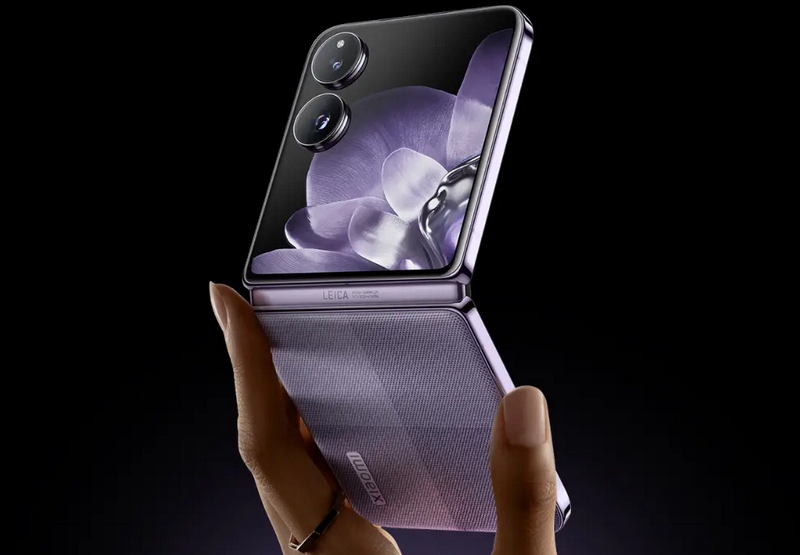 Xiaomi выпустила глобальную версию раскладушки MIX Flip — в России её можно предзаказать за 130 тыс. рублей