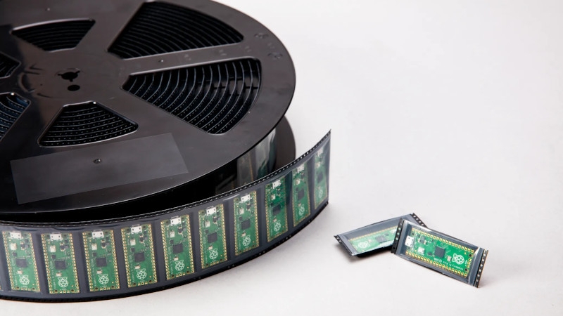 Raspberry Pi выпустила плату Pico 2 W с поддержкой Wi-Fi и Bluetooth&nbsp;за $7