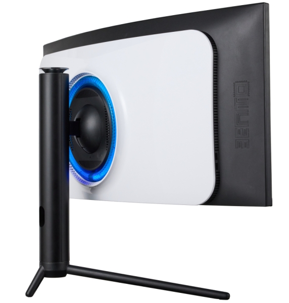 «Зепто» VisionMaster 34K — моноблок с большим экраном и мощным настольным железом