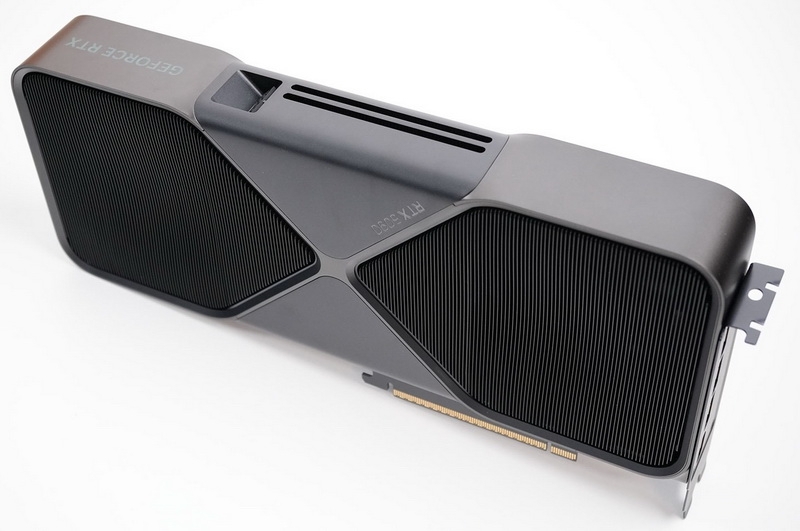 GeForce RTX 5090 может потреблять до 901 Вт, но совсем недолго