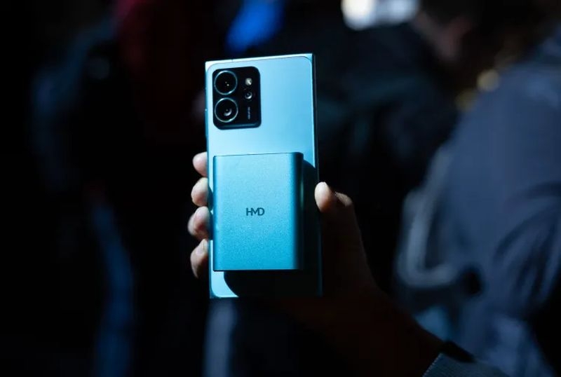 HMD представила беспроводные наушники, чей футляр может выступать в роли беспроводного внешнего аккумулятора