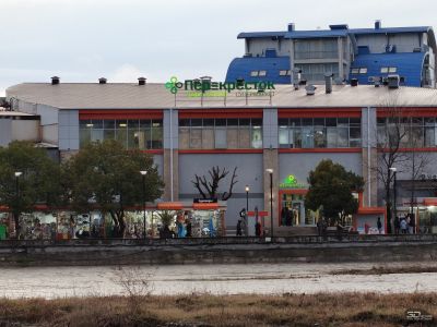 Обзор realme 14 Pro+: смартфон-хамелеон, который любит мороз