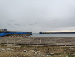 Обзор realme 14 Pro+: смартфон-хамелеон, который любит мороз