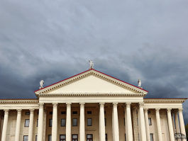 Обзор смартфона HONOR Magic 7: зачем платить больше?