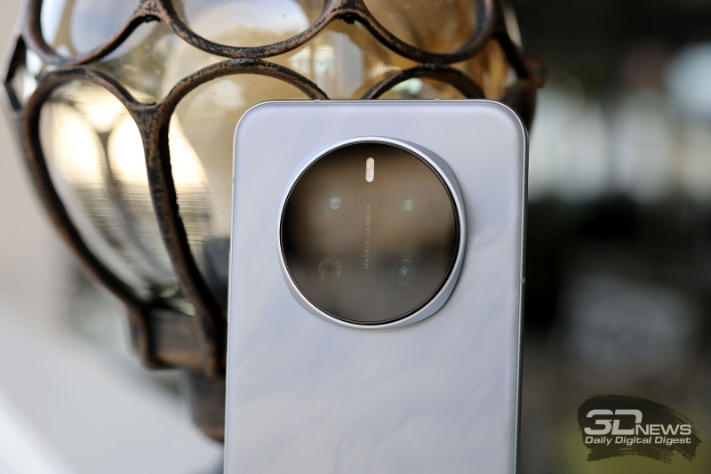 Обзор смартфона HONOR Magic 7: зачем платить больше?