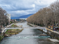 Обзор смартфона HONOR Magic 7: зачем платить больше?