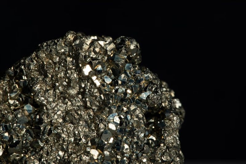 Чипы скоро подорожают по всему миру из-за китайской монополии на редкоземельные минералы