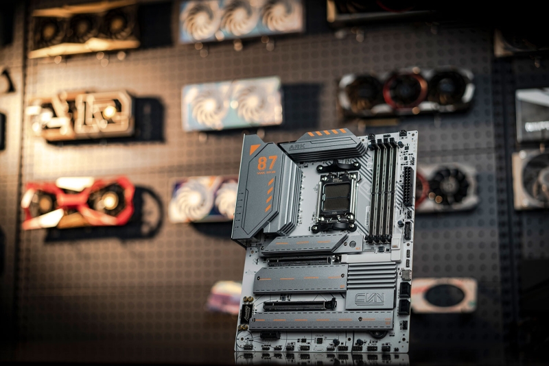 Colorful представила плату CVN X870 Ark Frozen для процессоров Ryzen 9000