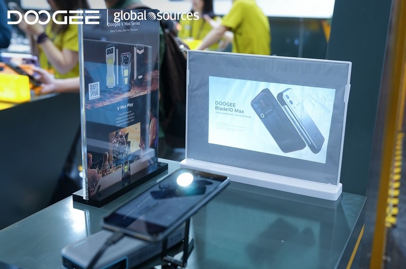 Doogee представила тонкие смартфоны с проекторами и другие новинки на выставке&nbsp;Global Sources в Гонконге