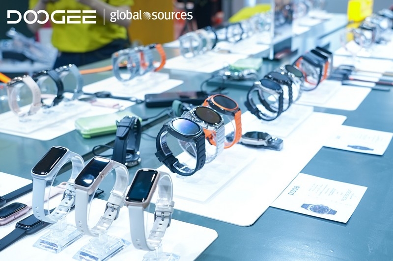 Doogee представила тонкие смартфоны с проекторами и другие новинки на выставке&nbsp;Global Sources в Гонконге