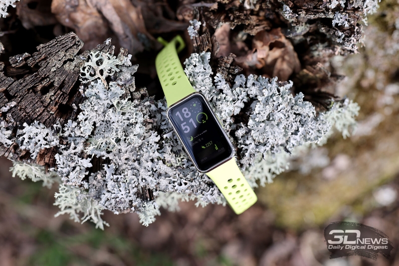 Фитнес-браслет HUAWEI Band 10: настоящий металл