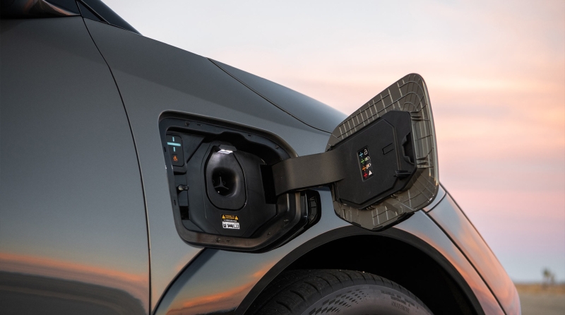 Kia представила конкурента Tesla Model 3 — электрический седан EV4 по цене $35 000