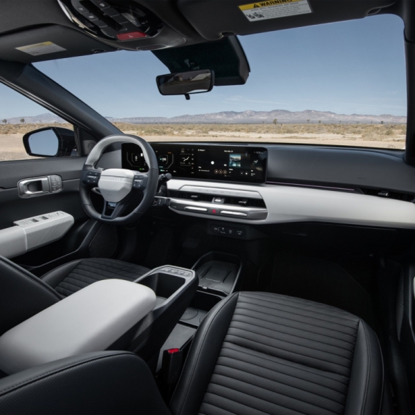 Kia представила конкурента Tesla Model 3 — электрический седан EV4 по цене $35 000