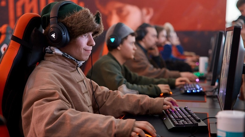 Ким Чен Ын посетил первый в Северной Корее компьютерный клуб — на фото нет ни одного ПК