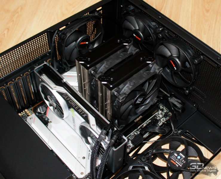 Корпус DeepCool CG580: максимум функциональности, минимум стоимости