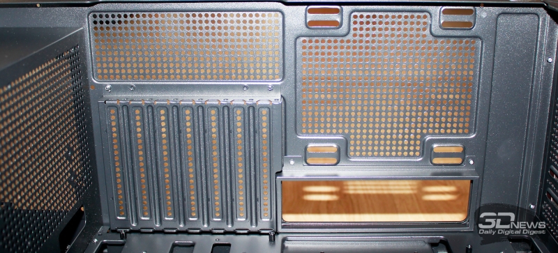 Корпус DeepCool CG580: максимум функциональности, минимум стоимости