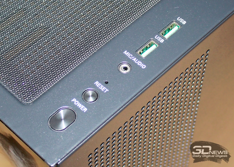 Корпус DeepCool CG580: максимум функциональности, минимум стоимости