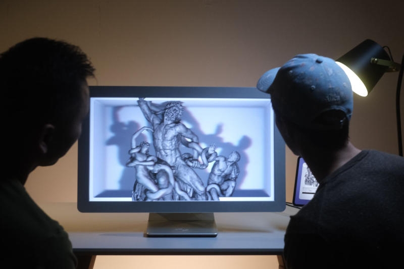 Looking Glass представила 27-дюймовый голографический 3D-монитор с разрешением 5K и ценой $10 тысяч