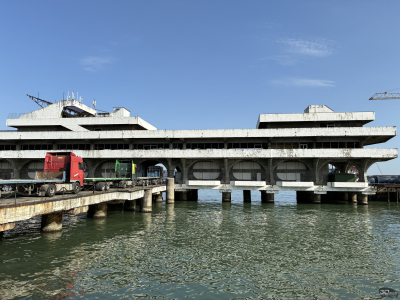 Обзор смартфона Apple iPhone 16e: я экономить буду!