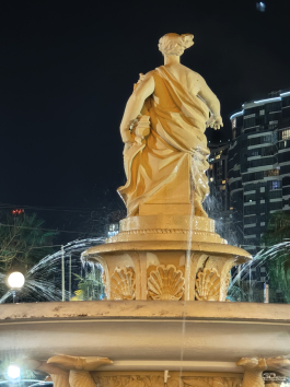 Обзор смартфона Xiaomi 15: горячая штучка