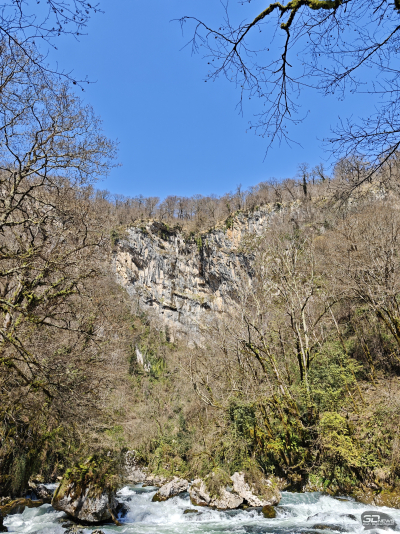 Обзор смартфона Xiaomi 15: горячая штучка