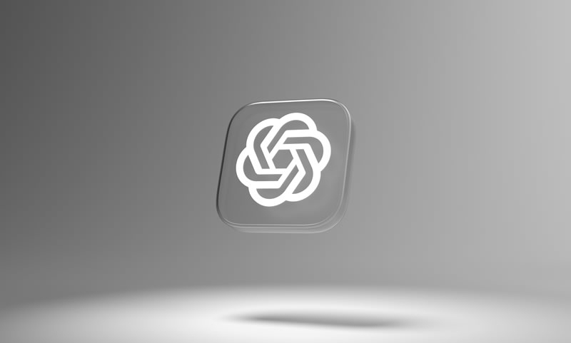 OpenAI откатила обновление ChatGPT из-за подхалимского поведения ИИ