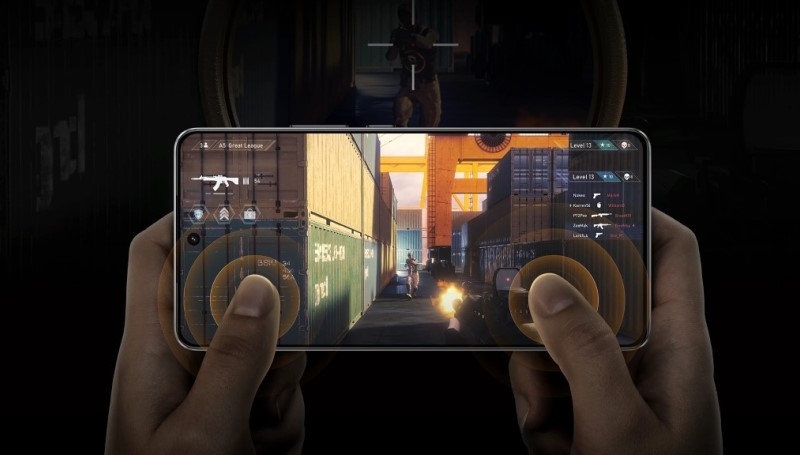 Представлен флагманский смартфон Realme GT7 с чипом Dimensity 9400+ и батареей на 7200 мА&middot;ч за $355