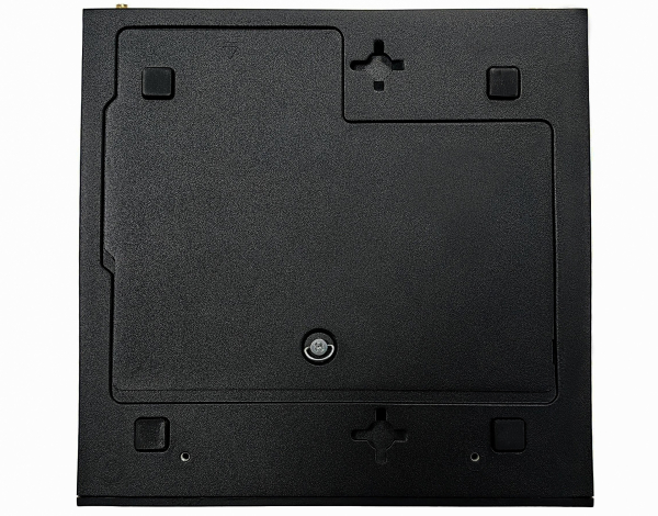 «Рикор» выпустила модульный мини-ПК со сменными наборами портов и быстрым доступом внутрь корпуса