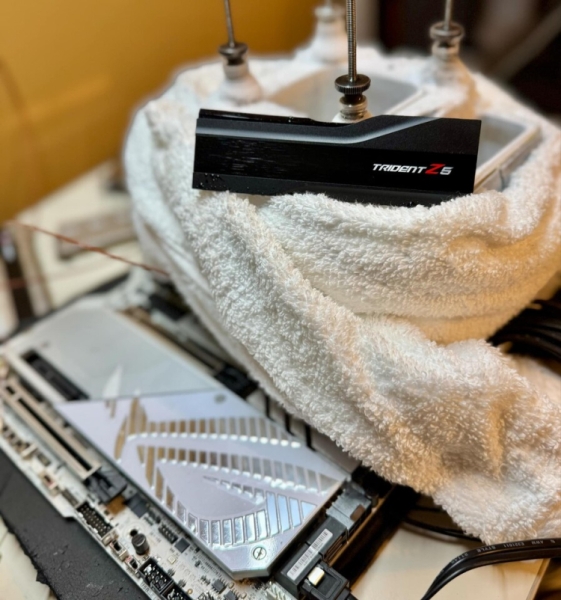 Установлен новый рекорд разгона памяти — DDR5-12772, его поставила память G.Skill