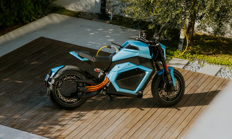 В Книгу рекордов Гиннесса попал электромотоцикл с самым большим пробегом на одном заряде