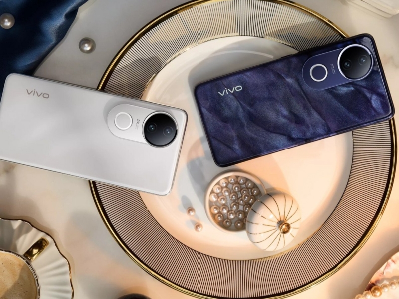 Vivo представила смартфон V50e с Dimensity 7300 и трио 50-Мп камер