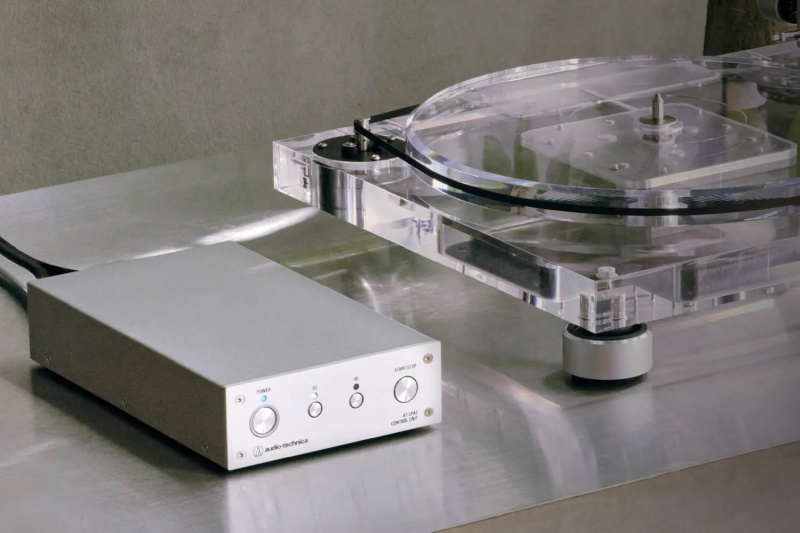 Audio-Technica представила полностью прозрачный виниловый проигрыватель за&nbsp;$2000