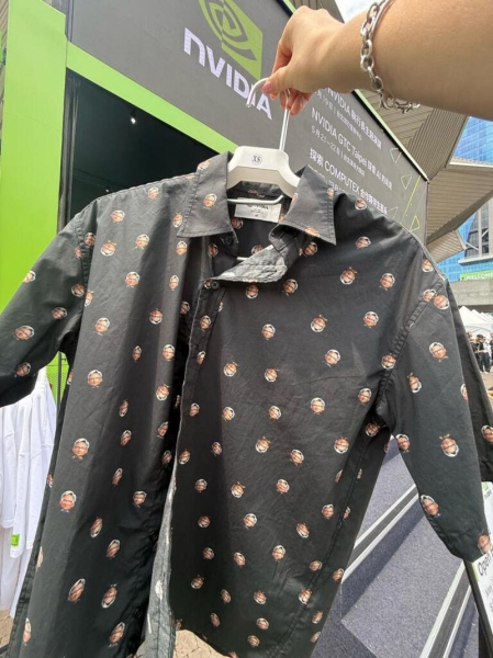 Это нам надо: Nvidia стала торговать рубашками, усыпанными лицами Дженсена Хуанга