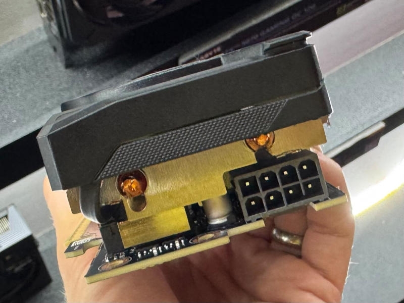 Gigabyte показала низкопрофильную версию GeForce RTX 5060 с тройкой вентиляторов