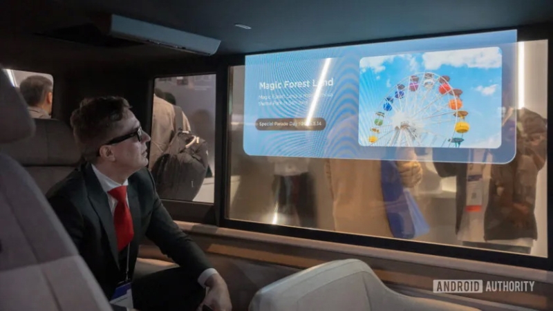 LG показала растягивающиеся, скручивающиеся и прозрачные дисплеи для автомобилей