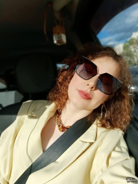 Обзор смартфона HONOR 400 Lite: ставка на обаяние