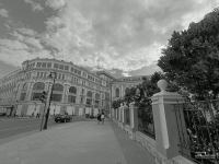 Обзор смартфона HONOR 400 Lite: ставка на обаяние