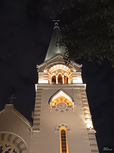 Обзор смартфона HONOR 400 Lite: ставка на обаяние