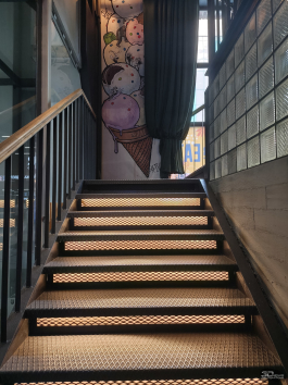 Обзор смартфона TECNO CAMON 40 Pro 5G: искусственный интеллект круче, чем у флагманов