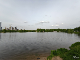 Обзор смартфона TECNO CAMON 40 Pro 5G: искусственный интеллект круче, чем у флагманов