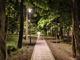 Обзор смартфона TECNO CAMON 40 Pro 5G: искусственный интеллект круче, чем у флагманов