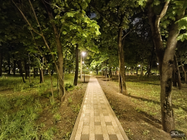 Обзор смартфона TECNO CAMON 40 Pro 5G: искусственный интеллект круче, чем у флагманов