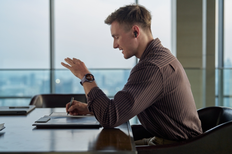 Представлены флагманские умные часы Huawei Watch 5 с автономностью до 11 дней и ценой от&nbsp;39 990 рублей