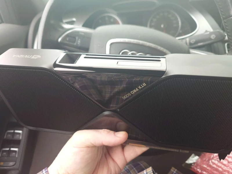 Профессиональная видеокарта Nvidia RTX Pro 6000 Blackwell Workstation Edition с 96 Гбайт GDDR7 поступила в продажу за &euro;9000