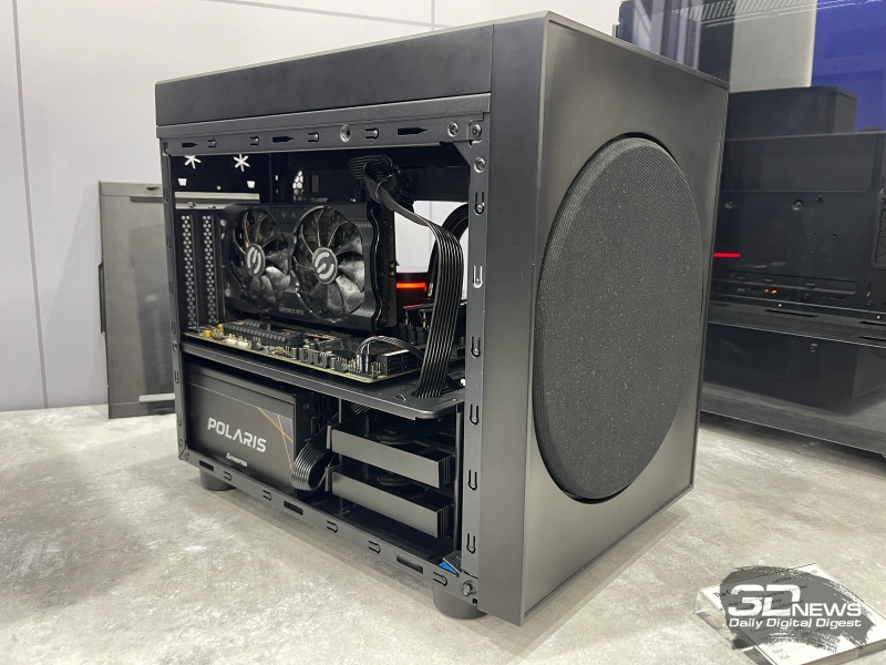 Репортаж со стенда Chieftec на выставке Computex 2025: необычные корпуса, мощные блоки питания и другие новинки