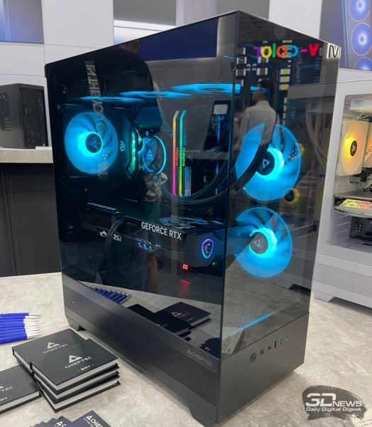 Репортаж со стенда Chieftec на выставке Computex 2025: необычные корпуса, мощные блоки питания и другие новинки