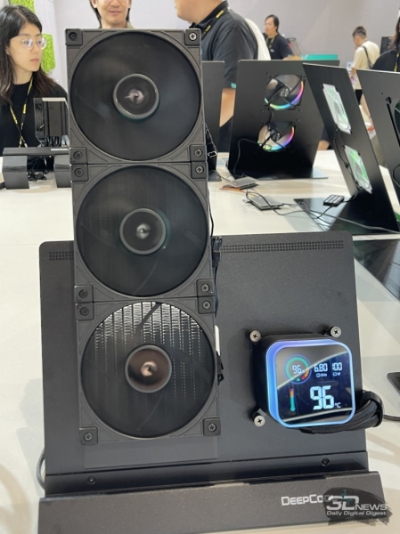 Репортаж со стенда DeepCool на выставке Computex 2025: мощные кулеры, необычные корпуса и не только