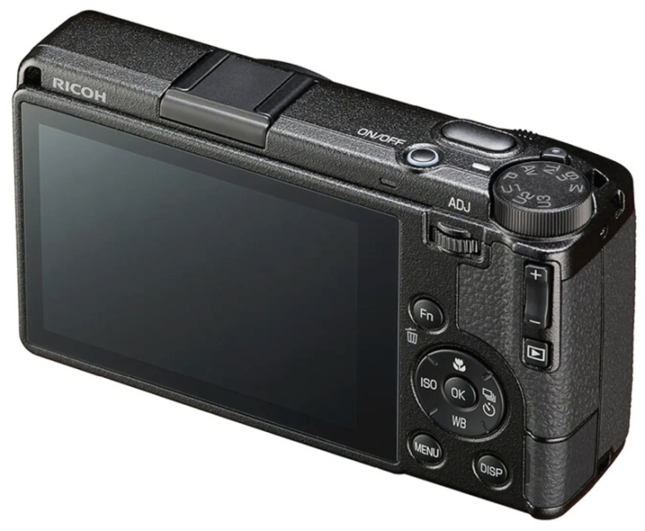 Ricoh анонсировала долгожданную камеру GR IV и пообещала выпустить её осенью