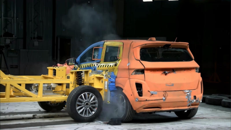Российский электромобиль &laquo;Атом&raquo; прошёл первую серию краш-тестов