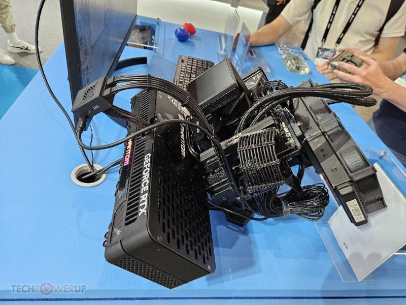 Seasonic показала  3200-Вт блок питания, умный кабель для видеокарты с защитой от оплавления и другие новинки